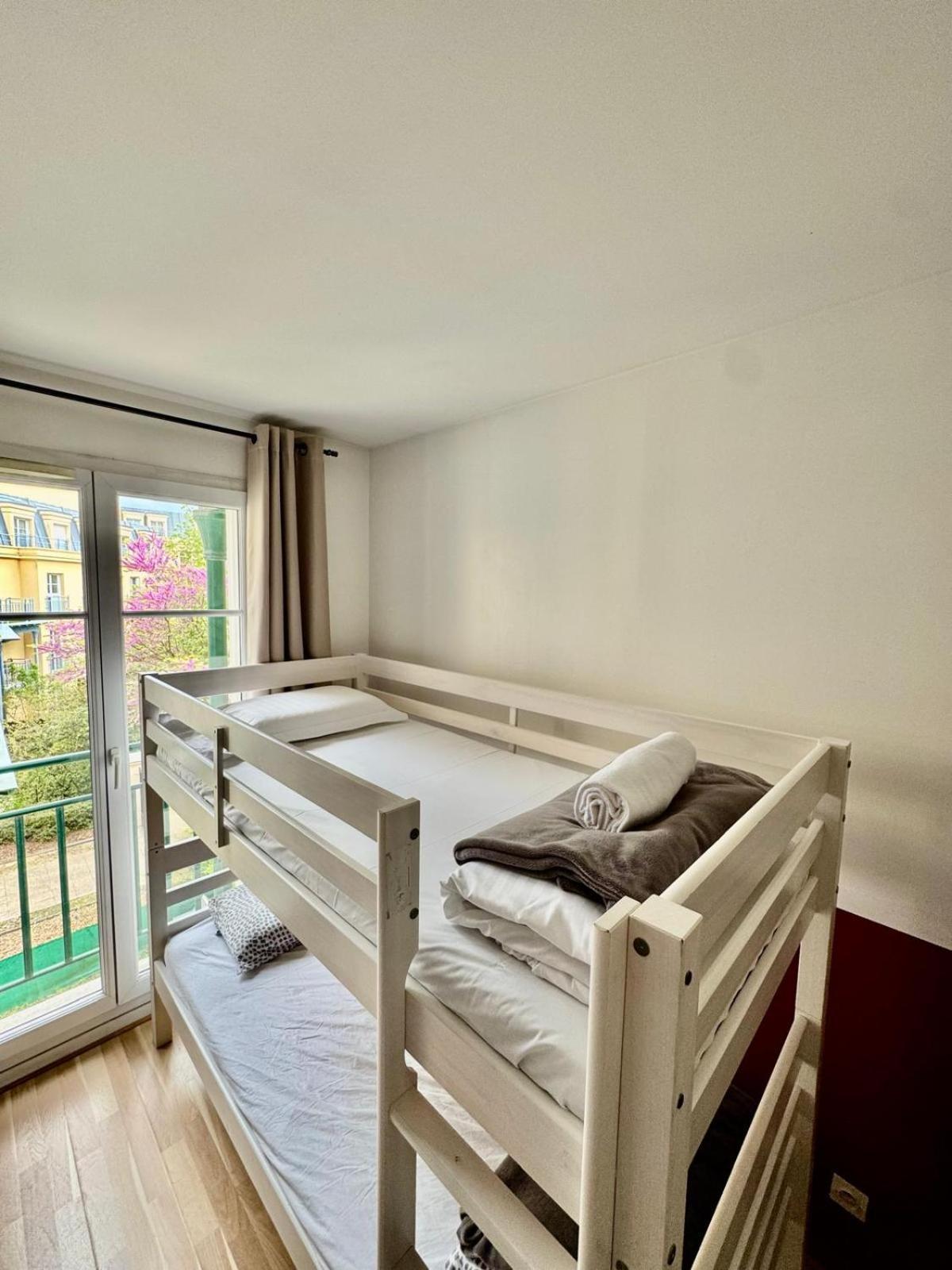 Disney, Very Nice 2 Bedrooms Family Apartment, Wifi, Netflix 8 Pers Chessy  Dış mekan fotoğraf